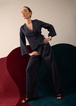 Blusa Constanza Azul Noite