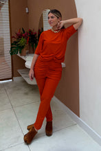 T-shirt Hana Telha