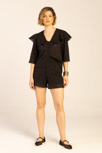 Shorts Capri Preto