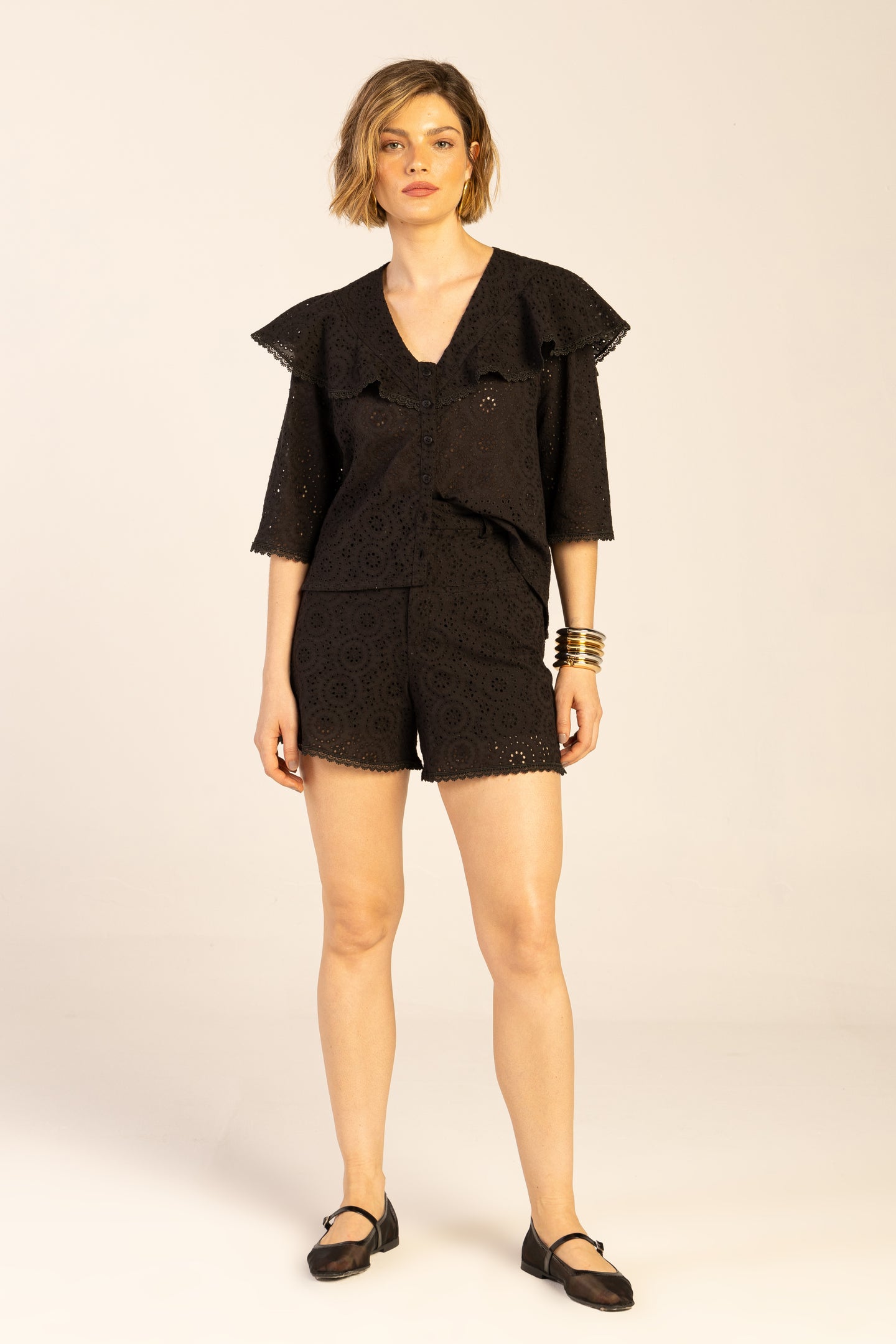 Shorts Capri Preto