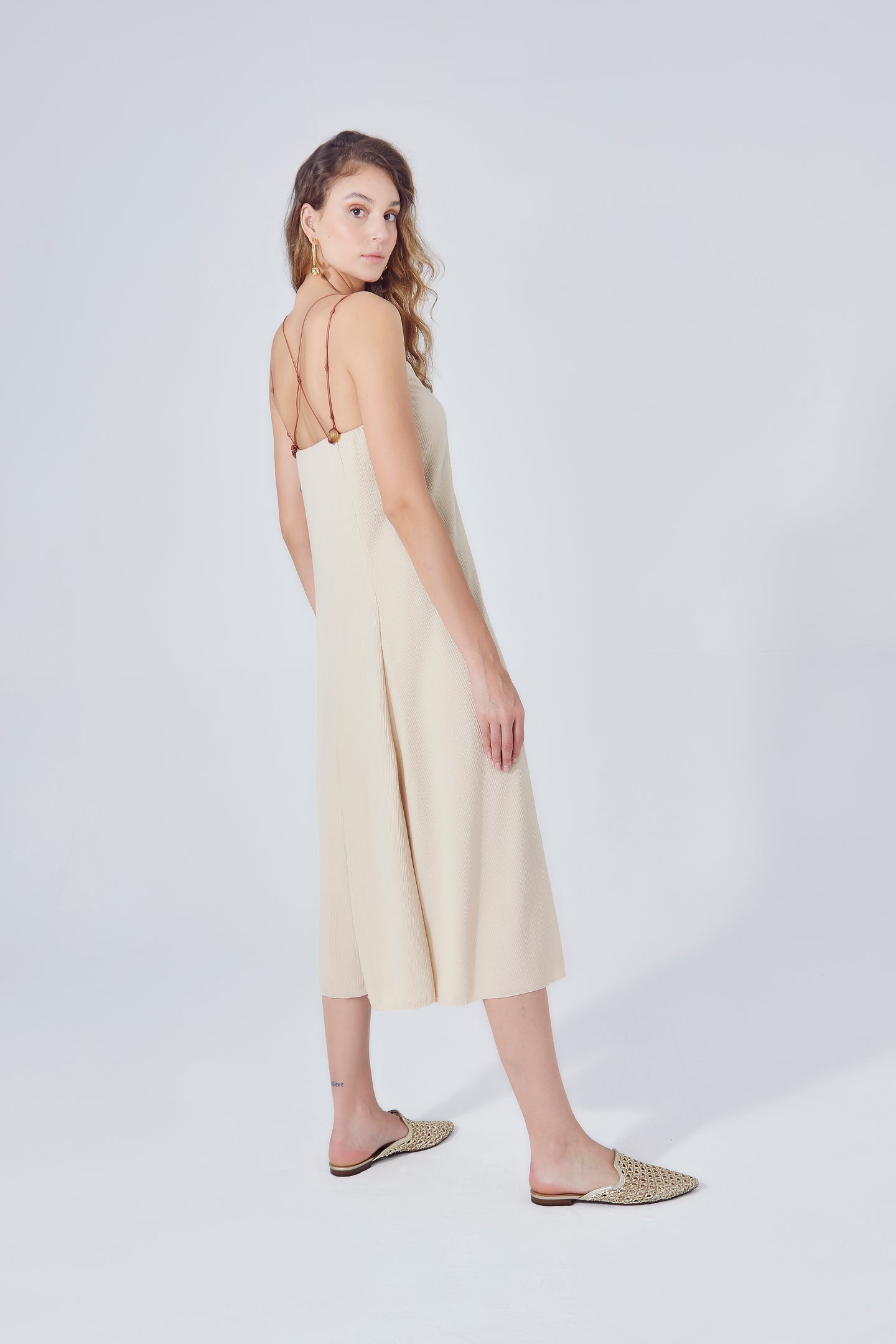 Vestido Lara Bege